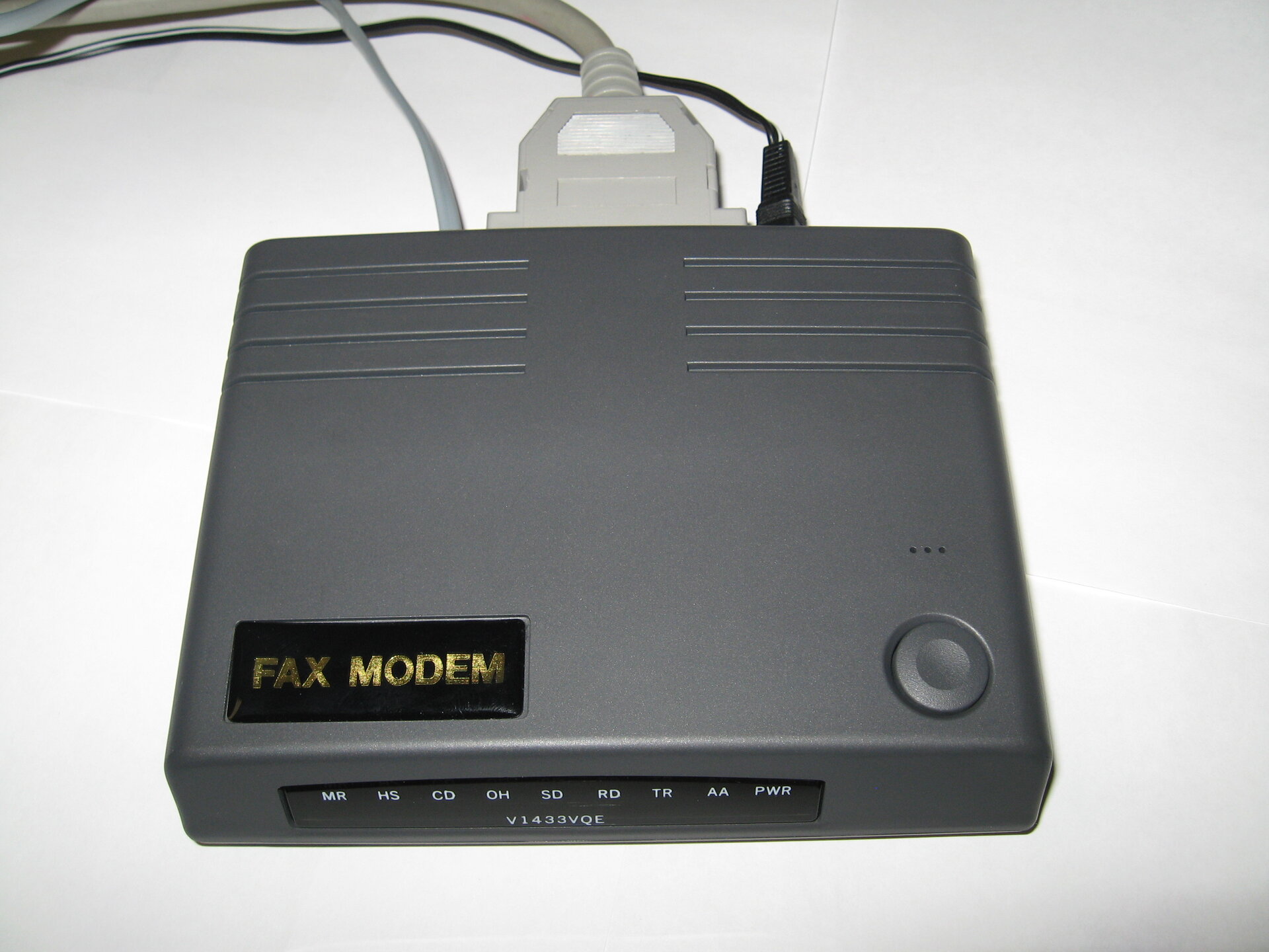 External 33.6k serial dial-up modem